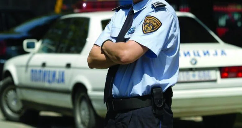 Policia në çdo cep të Shkupit  kontrolle të rrepta