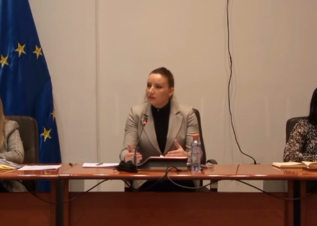 Ilire Dauti ia kujton VLEN it premtimin për ministrinë e diasporës  tani i fshinë 172 942 shqiptarë të diasporës